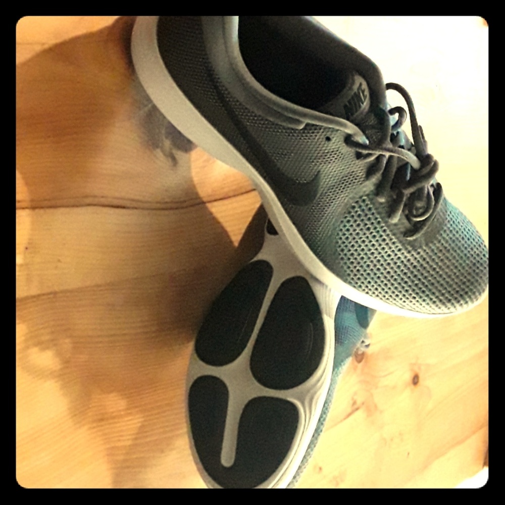 Nike Revolution sneakers